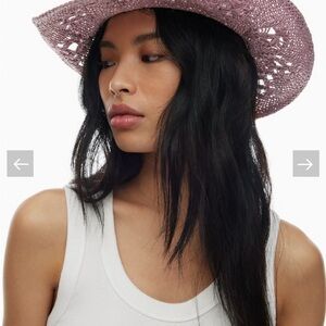 Aritzia Little Moon Bask Hat